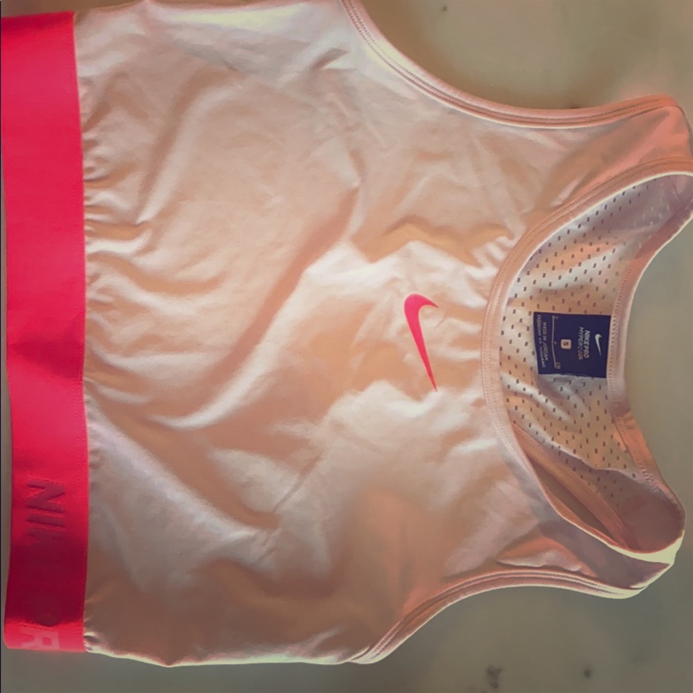 Nike pink sports bra. Only worn once